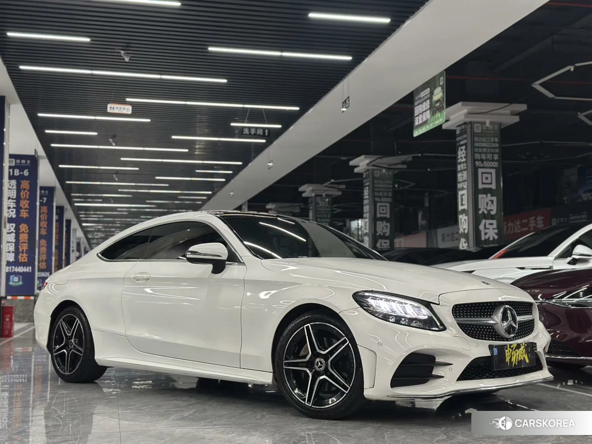 Mercedes-Benz C-class 2020 Белый из Китая