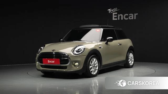 Mini Cooper 2018 Цвет тростника из Кореи