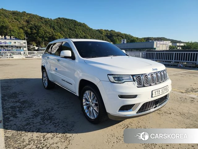 Jeep Grand Cherokee 2018 Белый из Кореи