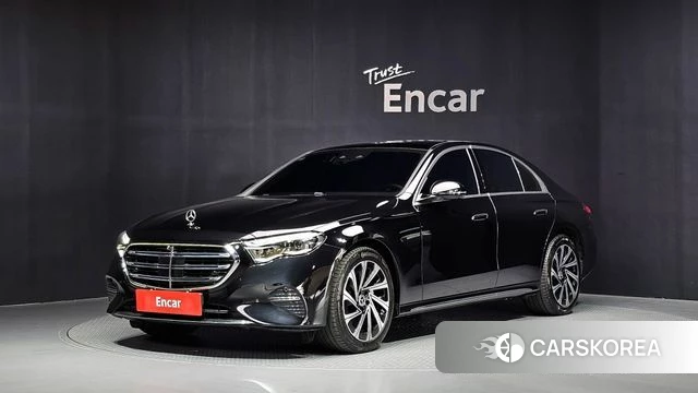 Mercedes-Benz E-Class W214 2026 Черный из Кореи