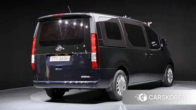 Hyundai Staria 2021 Синий из Кореи