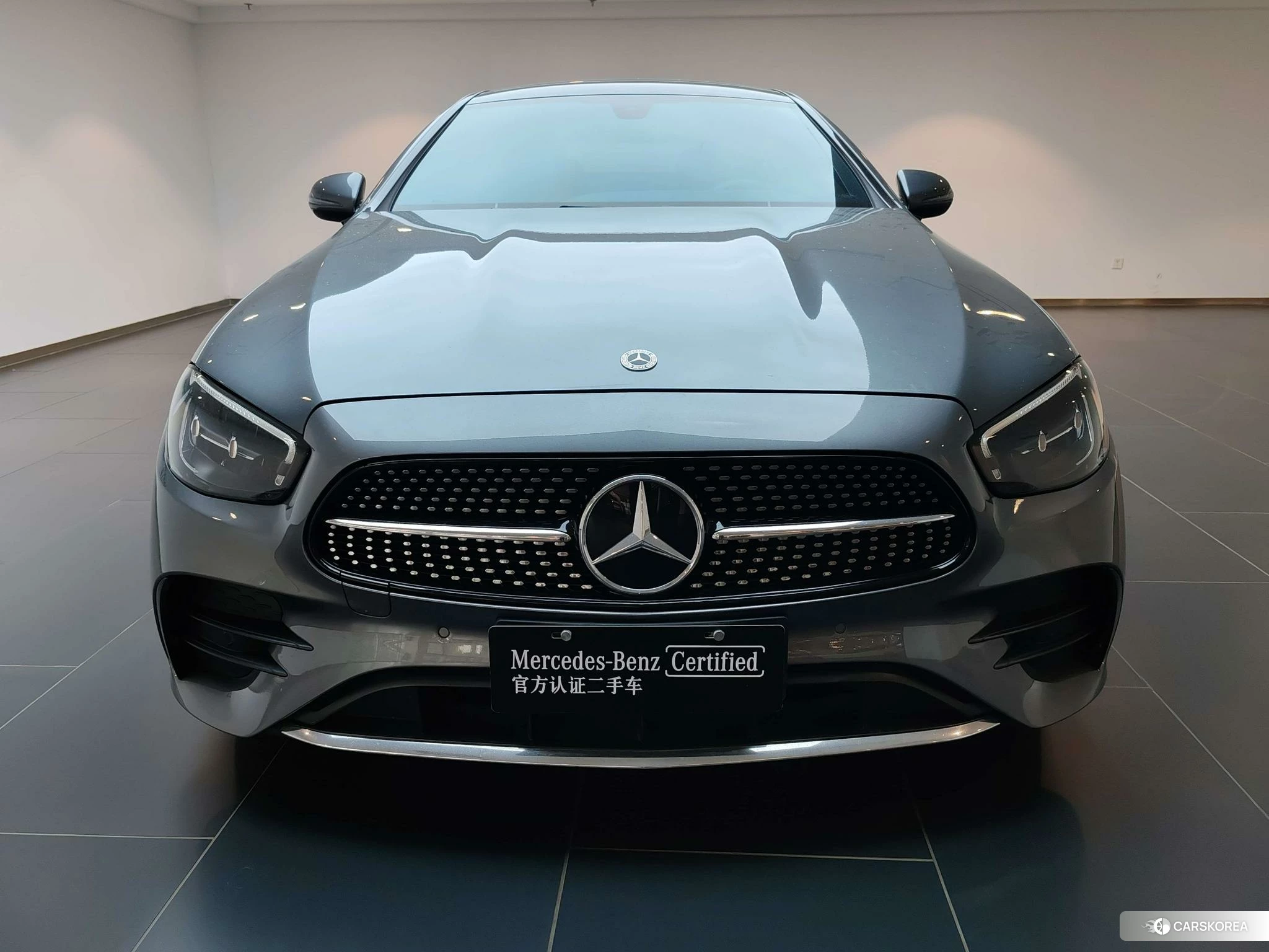 Mercedes-Benz E-Class 2022 Темно-серый из Китая