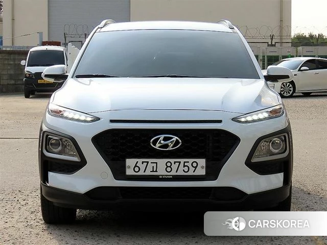 Hyundai Kona 2019 Белый из Кореи