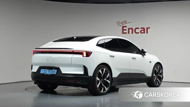 Polestar Polstar 4 2025 Белый из Кореи