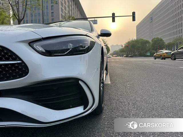 Mercedes-Benz C-class 2024 Белый из Китая