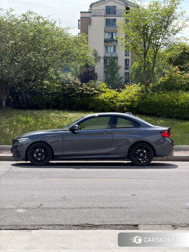BMW 2 series 2021 Темно-серый из Китая