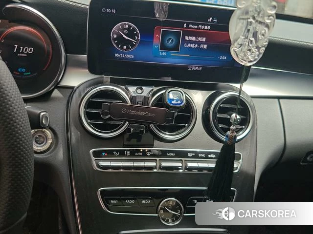 Mercedes-Benz C-class 2021 Зеленый из Китая