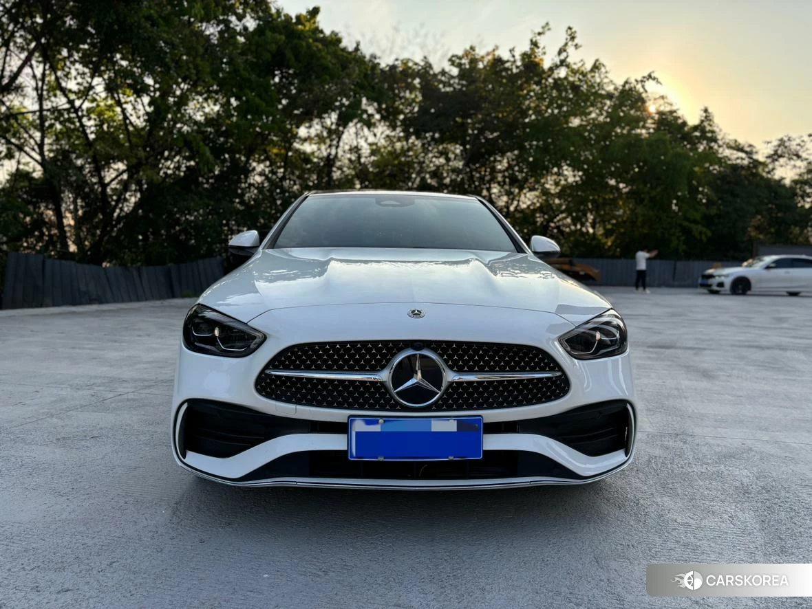 Mercedes-Benz C-class 2021 Белый из Китая