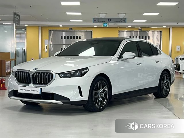 BMW i5 (G60) 2024 Белый из Кореи