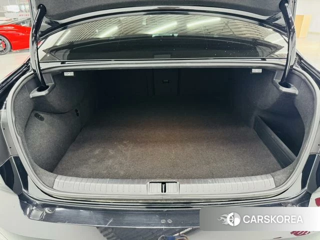 Volkswagen Magotan 2022 Черный из Китая