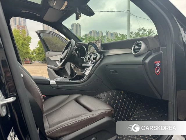 Mercedes-Benz GLC 2021 Черный из Китая