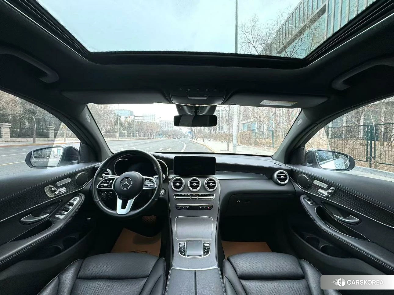 Mercedes-Benz GLC 2021 Белый из Китая
