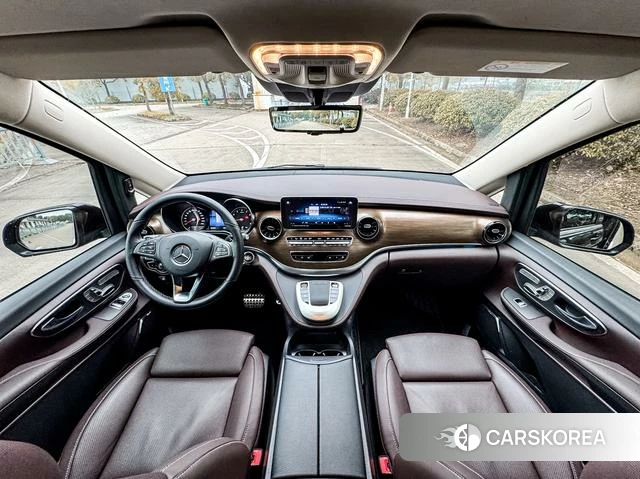 Mercedes-Benz V-Class 2024 Черный из Китая