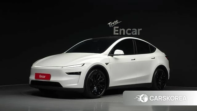 Tesla Model Y 2025 Белый из Кореи