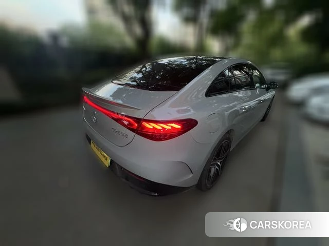 Mercedes-Benz AMG EQE 2024 Серебристо-серый из Китая