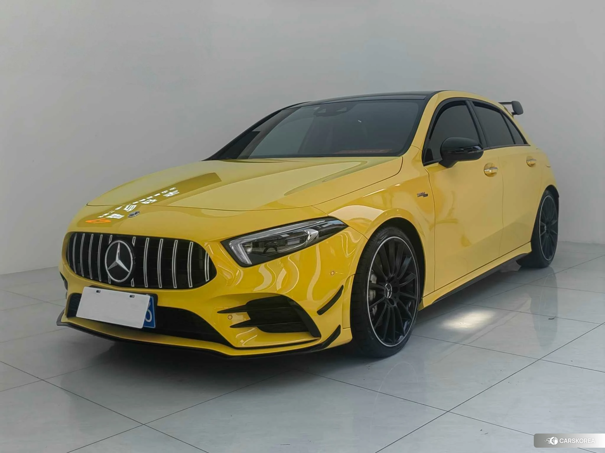 Mercedes-Benz AMG A-Class 2020 Желтый из Китая