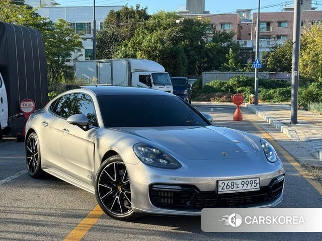 Porsche Panamera (971) 2020 Серебряный из Кореи