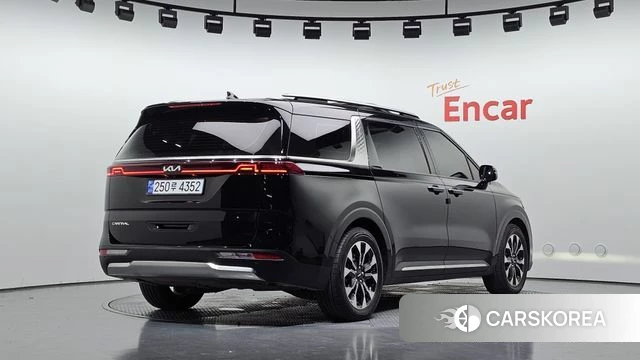 Kia Carnival 4th generation 2023 Черный из Кореи