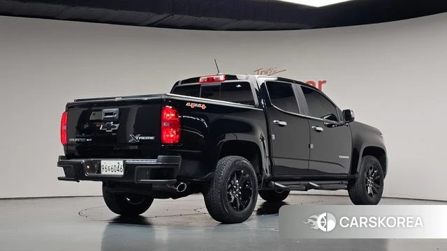 Chevrolet (GM Daewoo) Colorado 2020 Черный из Кореи
