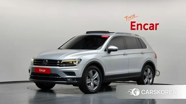 Volkswagen Tiguan second Generation 2018 Серебряный из Кореи