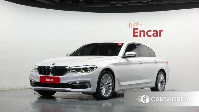 BMW 5 Series (G30) 2019 Белый из Кореи