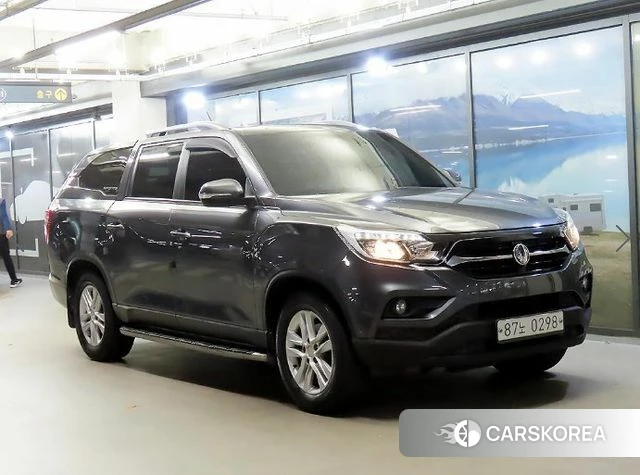 Ssangyong Rexton Sports 2018 Серый из Кореи
