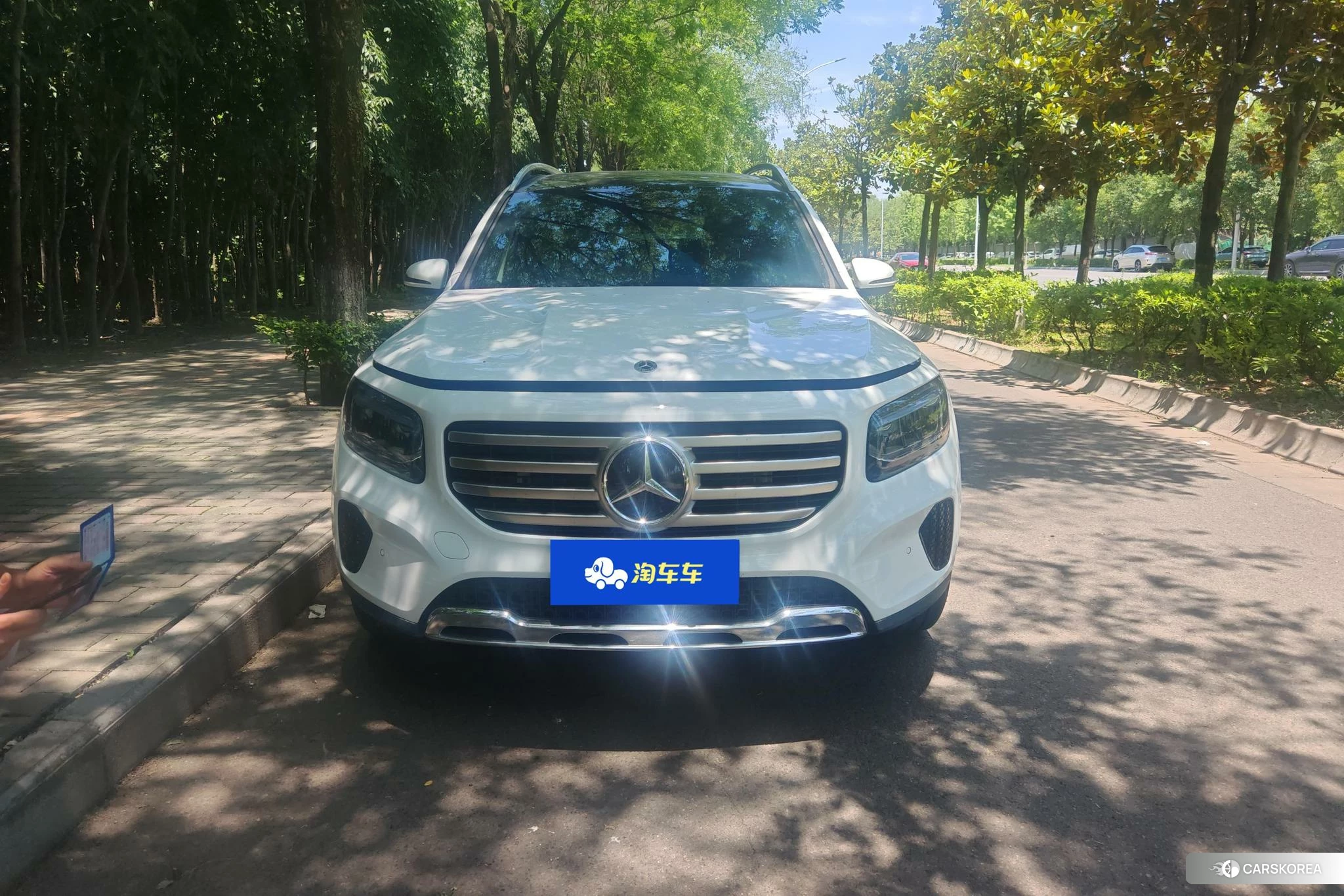 Mercedes-Benz GLB 2023 Белый из Китая