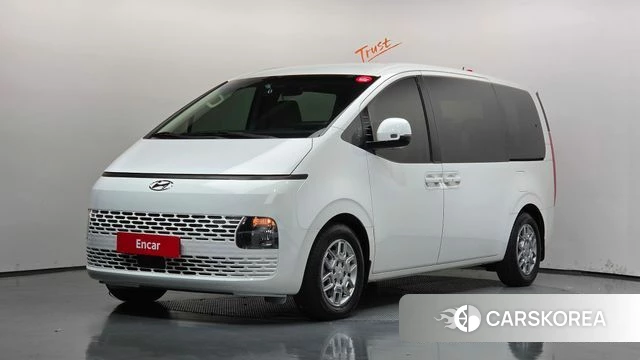 Hyundai Staria 2021 Белый из Кореи
