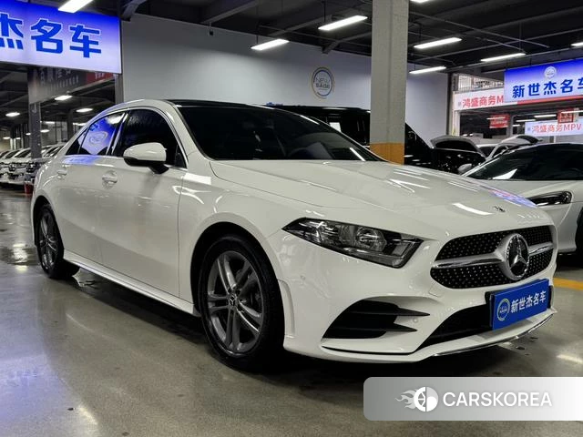 Mercedes-Benz A-Class 2021 Белый из Китая