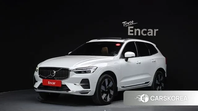 Volvo XC60 second Generation 2025 Белый из Кореи