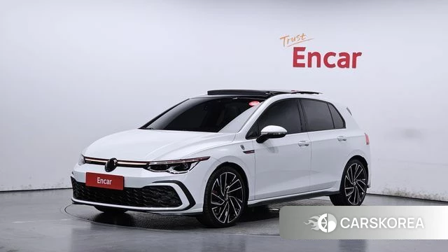 Volkswagen Golf 8th Generation 2024 Белый из Кореи