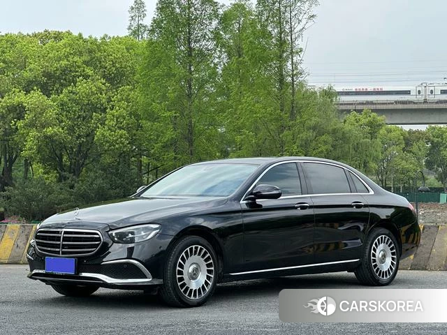 Mercedes-Benz E-Class 2021 Черный из Китая