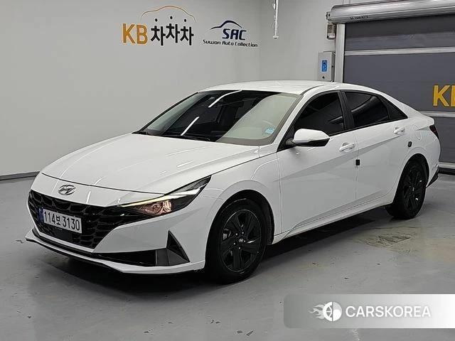 Hyundai Avante Hybrid (CN7) 2022 Белый из Кореи