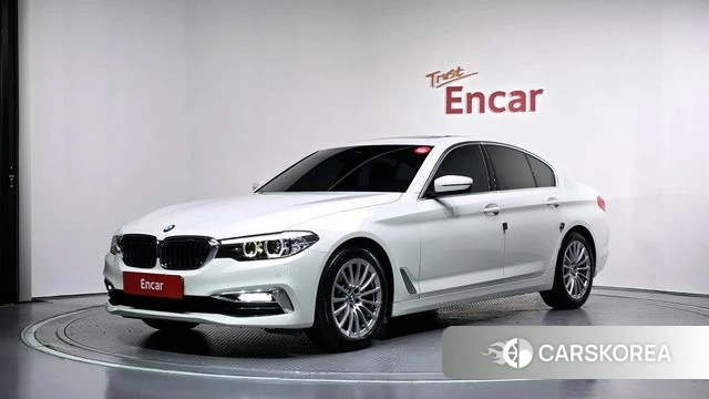 BMW 5 Series (G30) 2019 Белый из Кореи