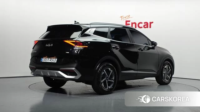 Kia Sportage 5th Generation Hybrid 2023 Черный из Кореи