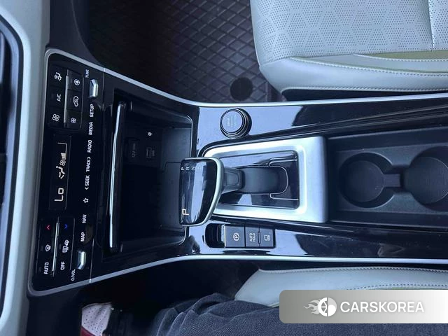 Kia Seltos 2024 Синий из Китая