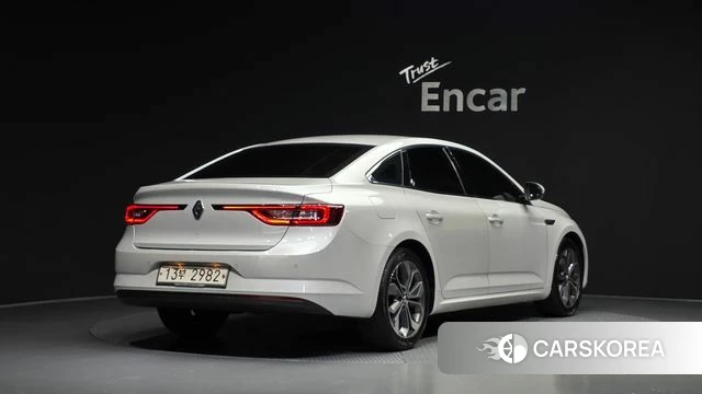 Renault Korea (Samsung) SM6 2018 Белый из Кореи