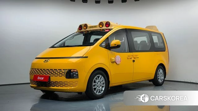 Hyundai Staria 2022 Желтый из Кореи