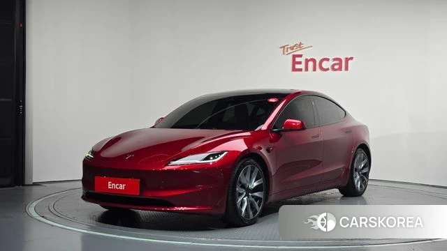 Tesla Model 3 2024 Красный из Кореи
