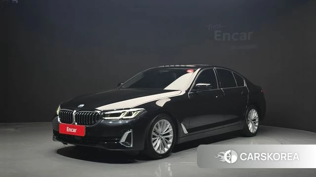 BMW 5 Series (G30) 2022 Черный из Кореи, фото 2