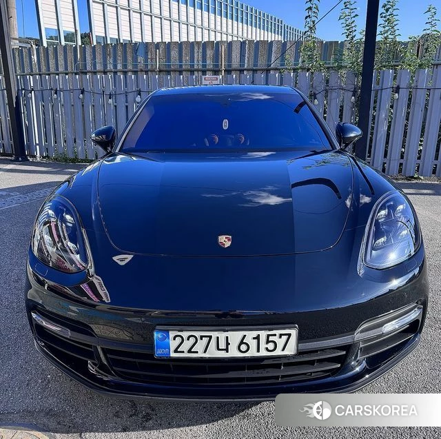 Porsche Panamera (971) 2018 Серый из Кореи