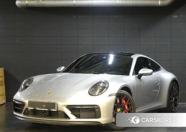 Porsche 911(992) 2023 Серебряный из Кореи