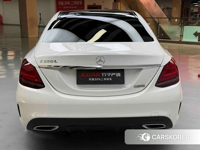 Mercedes-Benz C-class 2021 Белый из Китая