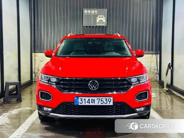 Volkswagen T-Roc 2021 Красный из Кореи
