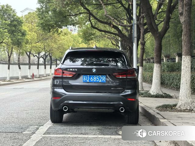 BMW X1 2022 Темно-серый из Китая