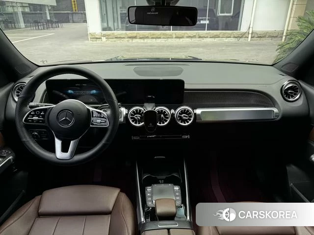 Mercedes-Benz GLB 2021 Черный из Китая