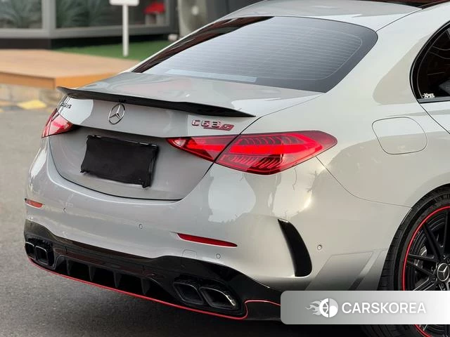 Mercedes-Benz AMG C-Class 2024 Серебристо-серый из Китая
