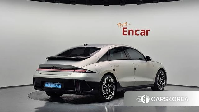 Hyundai Ionic 6 2022 Золотой из Кореи
