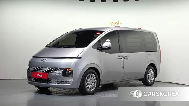Hyundai Staria 2021 Серебристо-серый из Кореи