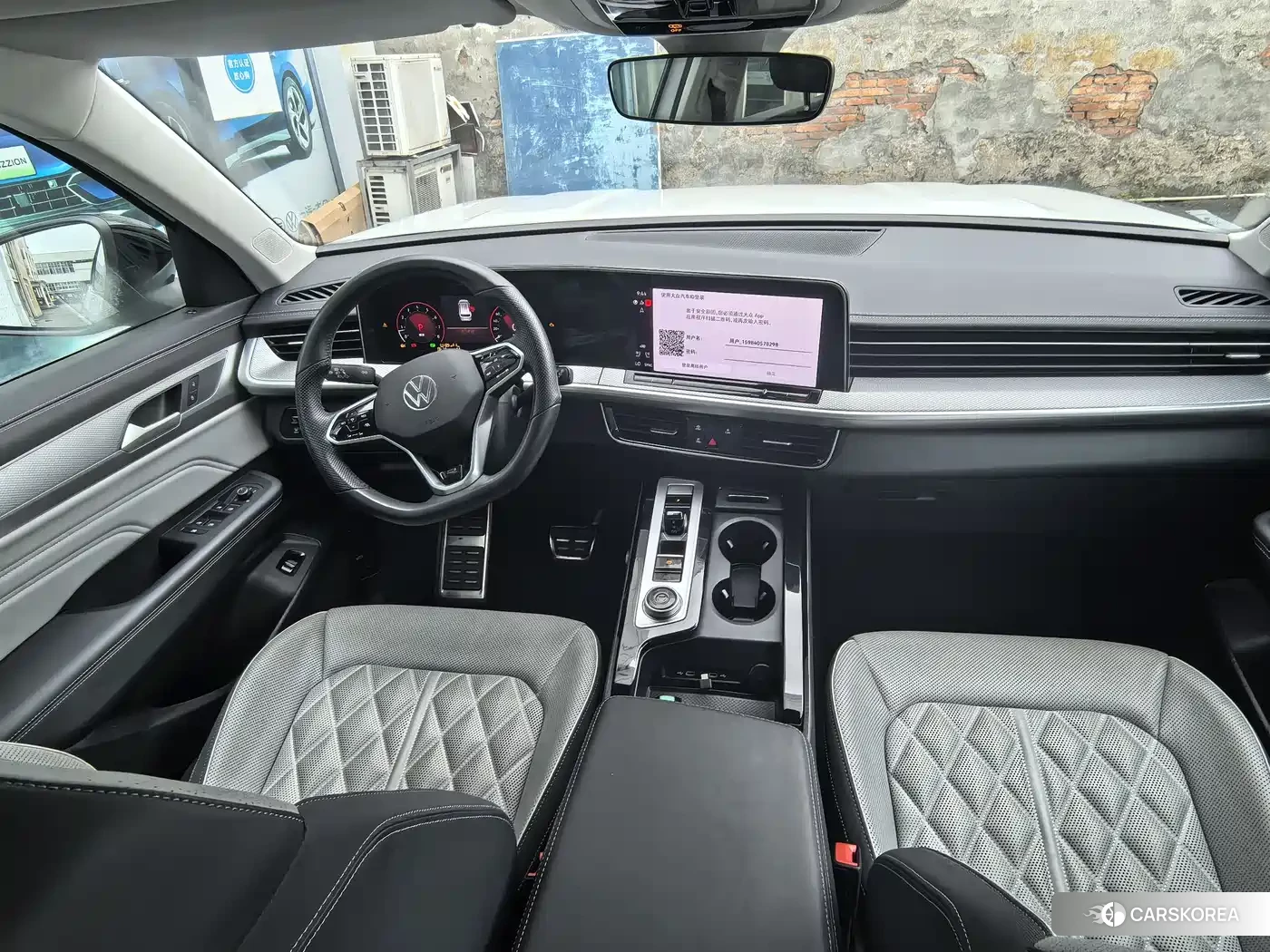 Volkswagen Tavendor 2023 Белый из Китая